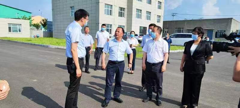 市政府主要领导鲁长友、关集双深入企业调研工作(图6)